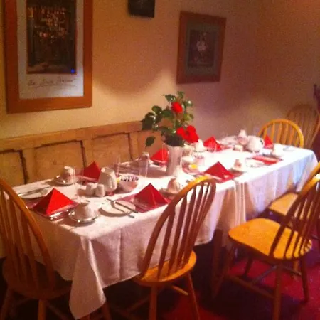 Lakeland House 3*